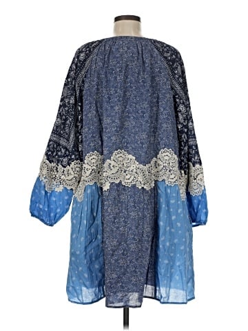 Ann Taylor LOFT Casual Dress (view 2)