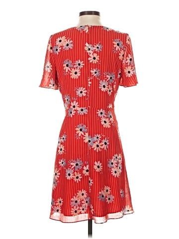 Madewell Button-Wrap Dress in Daisy Society (view 2)