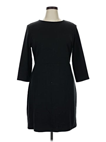 Old Navy Casual Dress (view 1)