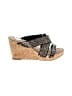 XOXO Gold Wedges Size 10 - photo 1