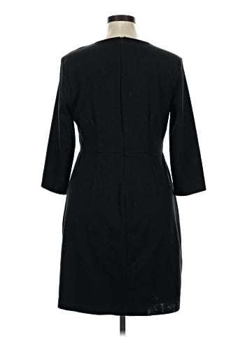 Old Navy Casual Dress (view 2)