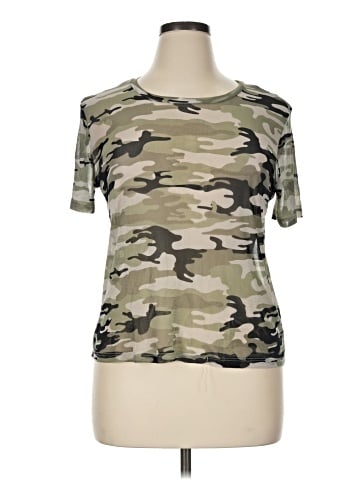 Polly & Esther Short Sleeve T-Shirt (view 1)