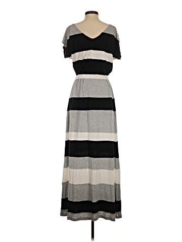 Mossimo Casual Dress (view 2)