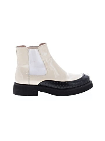Tod's Ankle Boots (view 1)