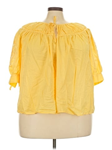 Old Navy 3/4 Sleeve Blouse (view 1)