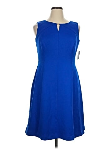 Ellen Tracy Casual Dress (view 1)
