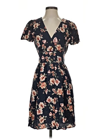 Xhilaration Casual Dress (view 1)
