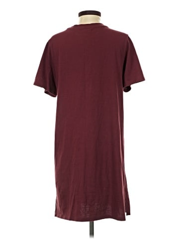 Old Navy Casual Dress (view 2)