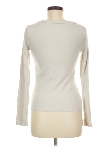Old Navy Long Sleeve T-Shirt (view 2)