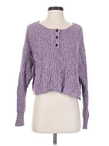 American Eagle Outfitters Pullover Sweater (view 1)