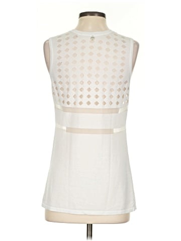 UNIQUELY Lorna Jane Sleeveless Blouse (view 2)