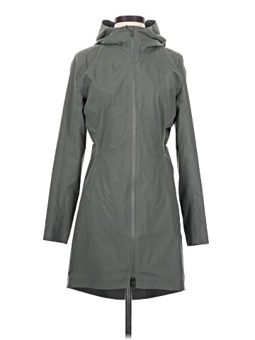 Lululemon Athletica Raincoat (view 1)