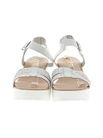 Jen Wedges (view 2)