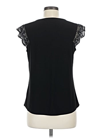 Love Scarlett Sleeveless T-Shirt (view 2)