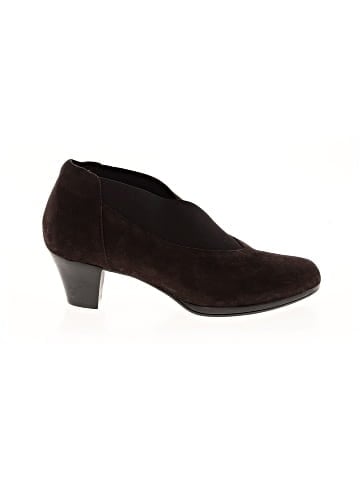 Munro American Ankle Boots (view 1)