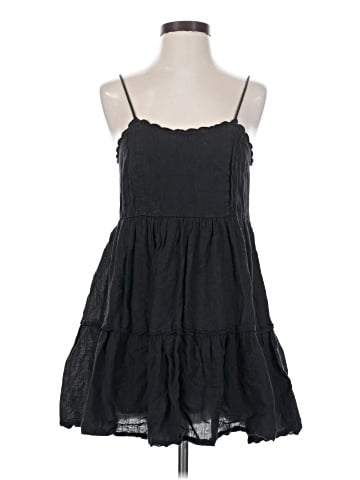 Urban Outfitters Casual Dress (view 1)