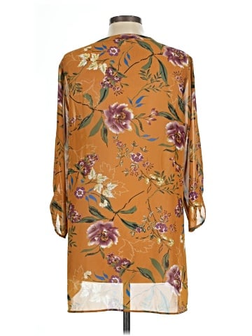 DR2 3/4 Sleeve Blouse (view 2)