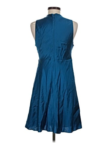 Banana Republic Cocktail Dress (view 2)