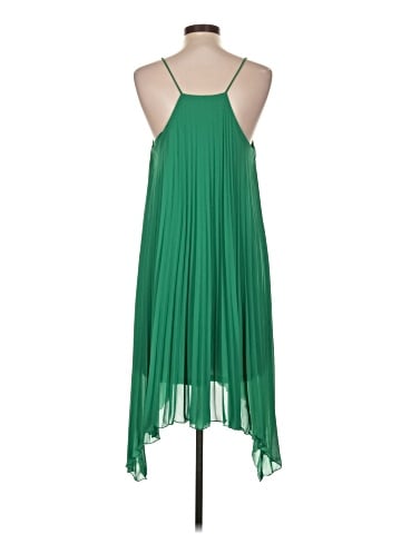 H&M Casual Dress (view 2)