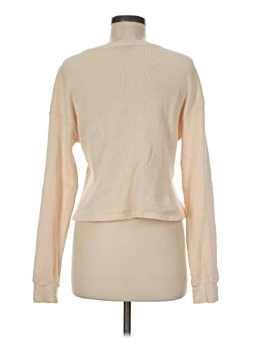 Forever 21 Long Sleeve T-Shirt (view 2)