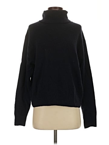 Uniqlo Turtleneck Sweater (view 1)