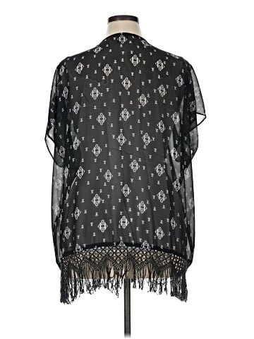 I.N. Studio Kimono (view 2)