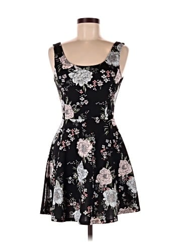 Divided by H&M Cocktail Dress (view 1)