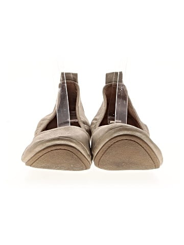 Universal Thread Flats (view 2)