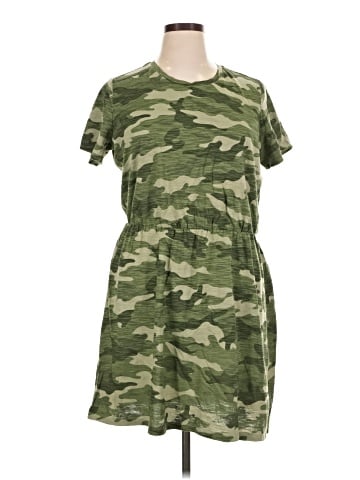 Old Navy Casual Dress (view 1)