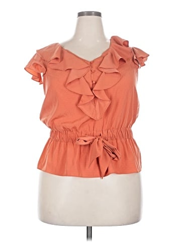 Elle Sleeveless Blouse (view 1)