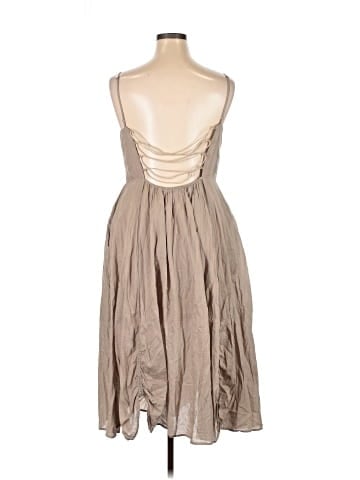 Urban Outfitters Casual Dress (view 2)