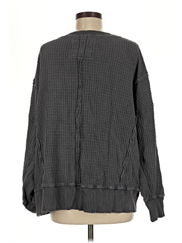 American Eagle Outfitters Long Sleeve T-Shirt (view 2)