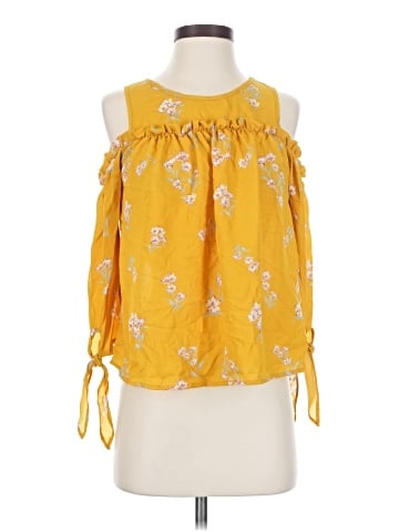 Sienna Sky Sleeveless Blouse (view 1)
