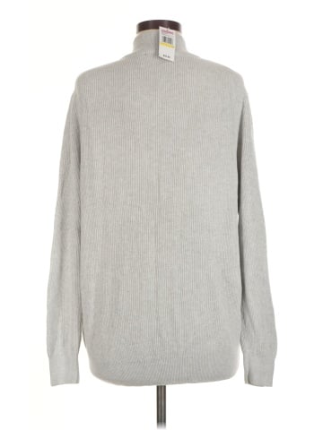 Vineyard Vines Pullover Sweater (view 2)