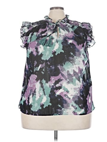 Live 4 Truth Sleeveless Blouse (view 1)