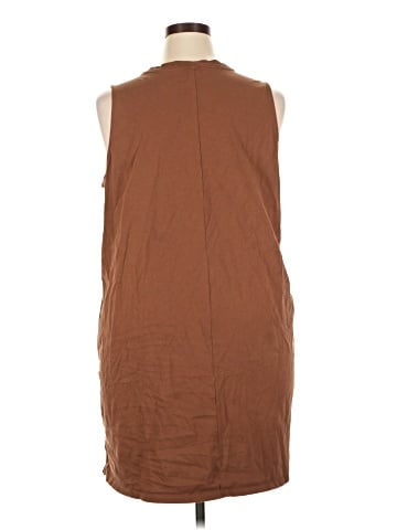 Old Navy Casual Dress (view 2)