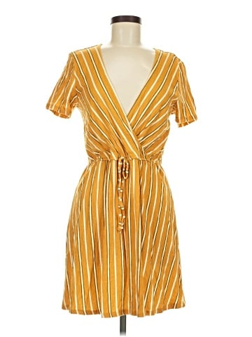Xhilaration Casual Dress (view 1)