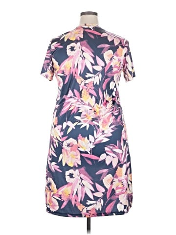 Columbia Casual Dress (view 2)