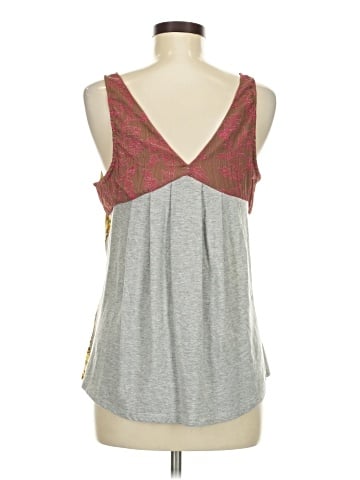 Tiny Sleeveless Blouse (view 2)