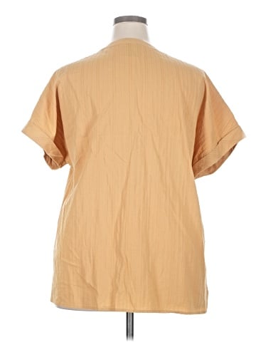 Matty M Short Sleeve Blouse (view 2)
