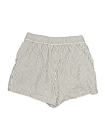 Uniqlo Shorts (view 2)