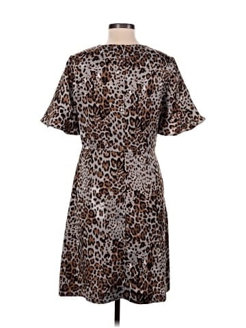 Banana Republic Casual Dress (view 2)