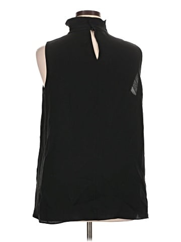 Lafayette 148 New York Sleeveless Silk Top (view 2)