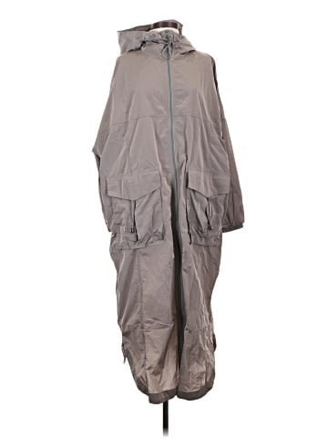 Easel Raincoat (view 1)