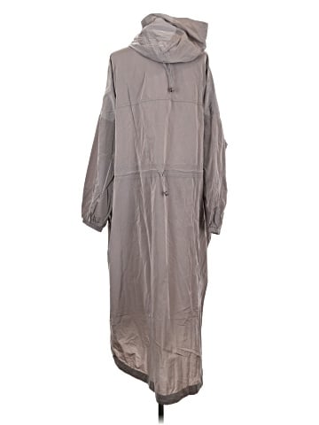 Easel Raincoat (view 2)