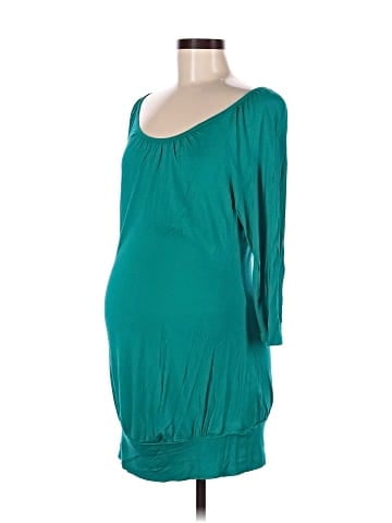 Old Navy - Maternity 3/4 Sleeve T-Shirt (view 1)