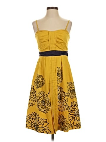 Floreat Casual Dress (view 1)