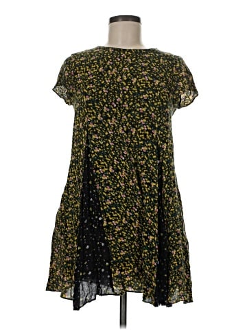 Trafaluc by Zara Casual Dress (view 1)