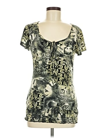 Agenda Short Sleeve Top (view 1)