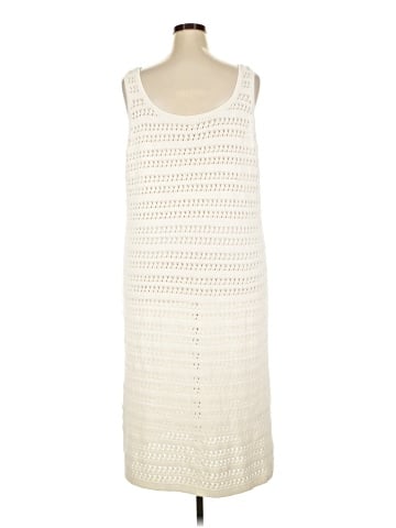 Old Navy Casual Dress (view 2)